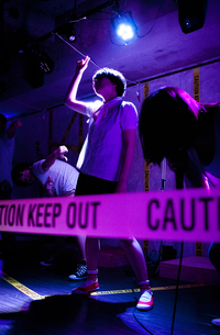 止まらない子供たちが轢かれてゆく